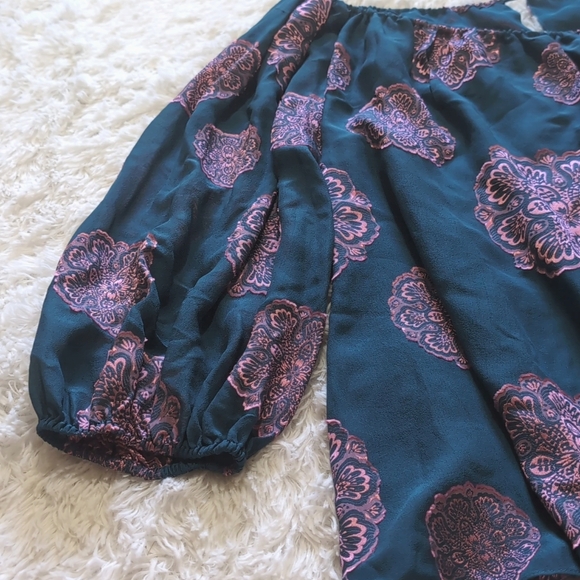 Trina Turk Teal & Pink Saloni Silk Puff Sleeve Top - Picture 5 of 12